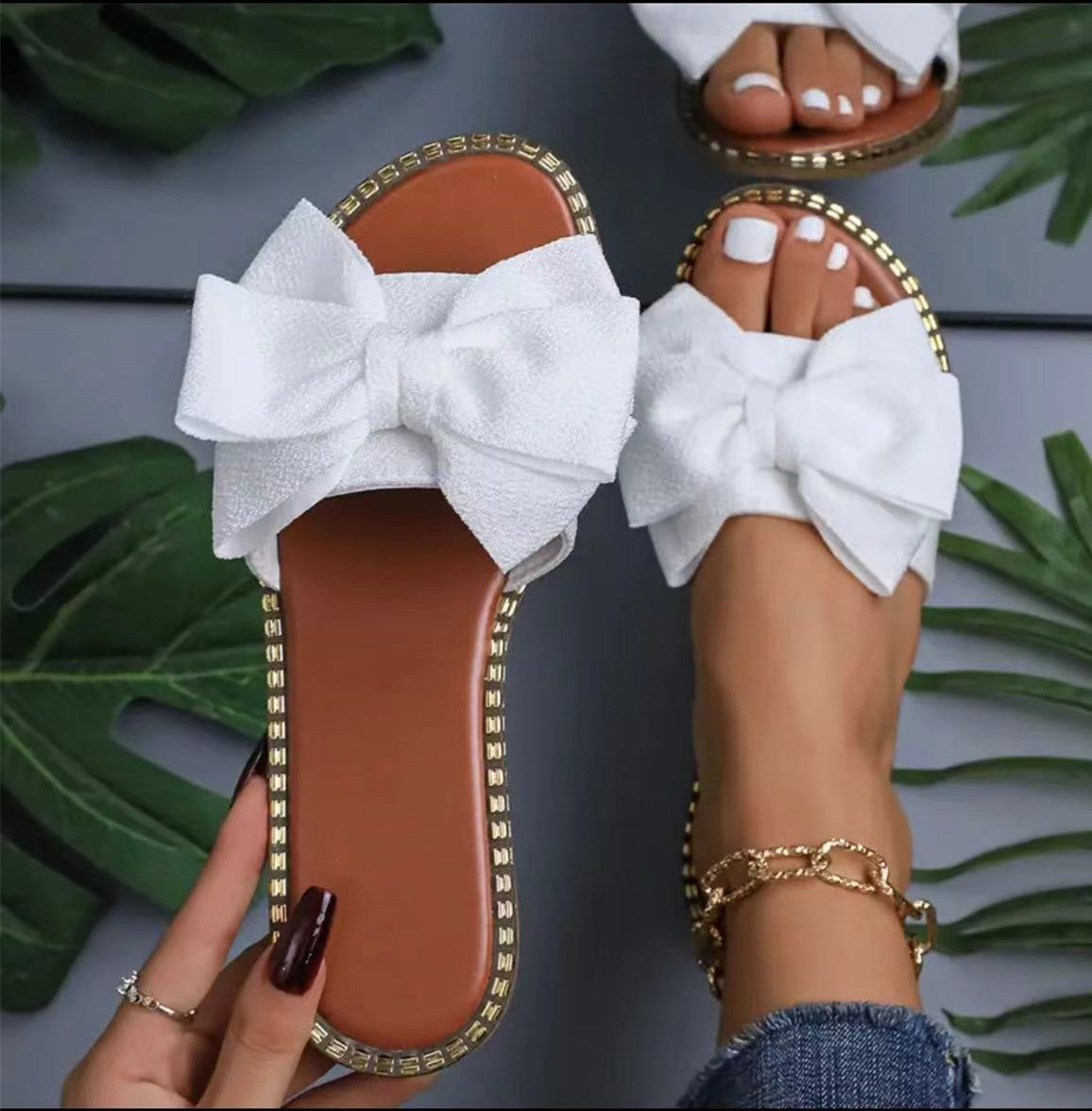 Flat Bottom Rhinestone Bowknot Slippers Women's Cloth Sandals